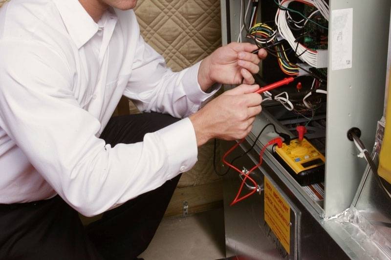 furnace maintenance performed by technician 